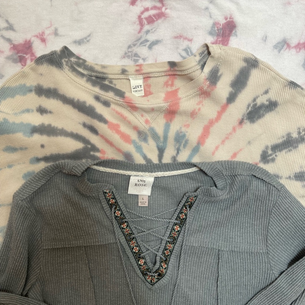 Lot of 3 Tie-Dye Sweatshirts and Gray Knox Rose Tops Size Large